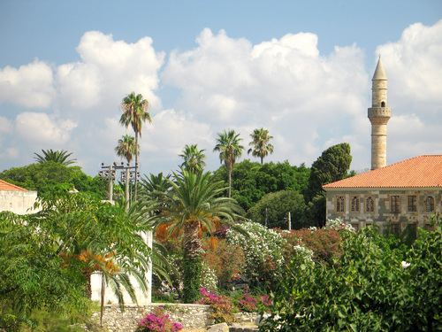 Schöne Gärten in Kos Stadt