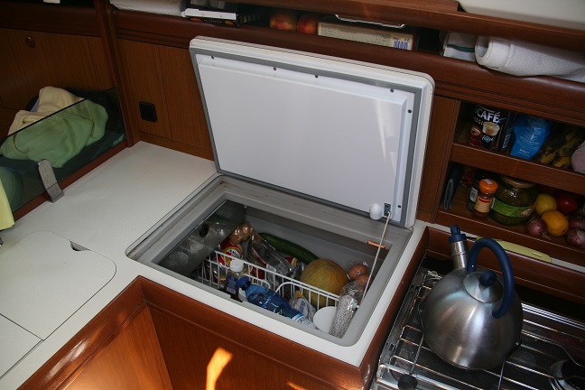 Yachturlaub – So bleibt der Kühlschrank kalt