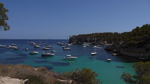 The bay of Palma de Mallorca - The most beautiful anchorages